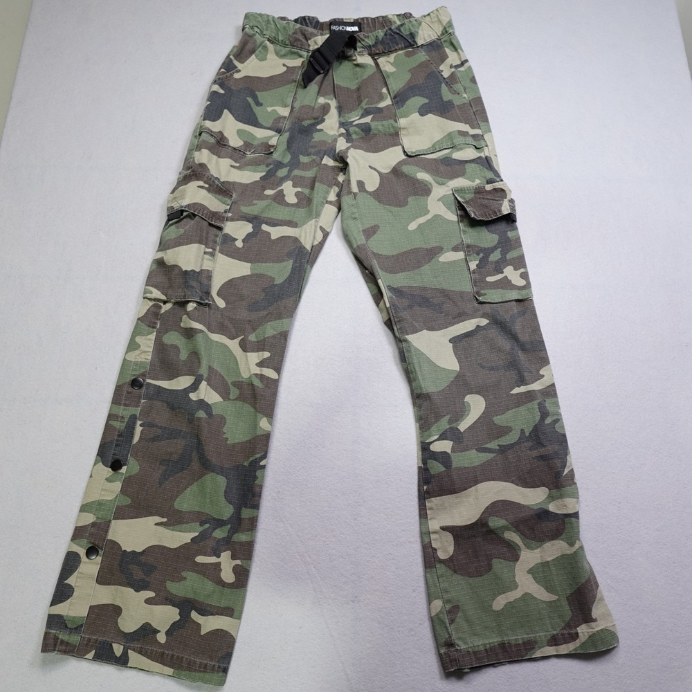 Fashion Nova Cargo Pants Women M Green Camo Snap Side Ripstop ZDNT310008